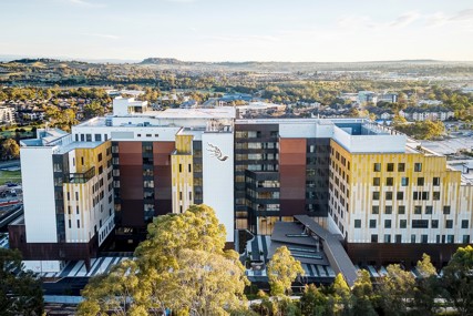 Campbelltown Hospital shines bright with Dulux® Ferreko® No. 3