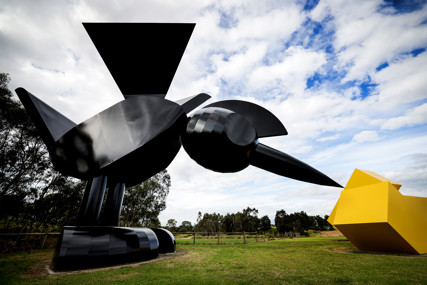 Vibrant colours restored on iconic EastLink sculpture