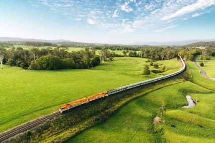 Acrathane IF: the perfect coating for this luxury locomotive