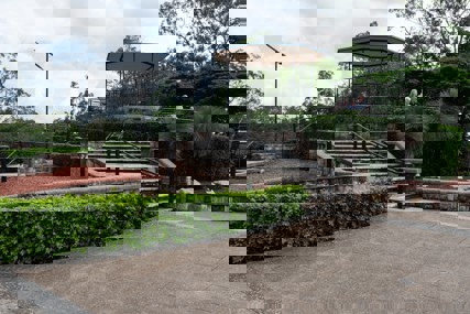 Look out for low-maintenance Duration at Brisbane tourist spot