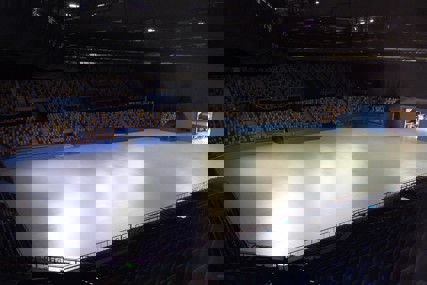 Gleaming Entertainment Centre floors ready for the spotlight!