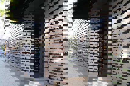 Queens Riverside, WA